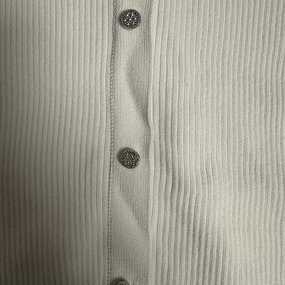 White Ribbed Off-Shoulder Top - Picture 3 of 4